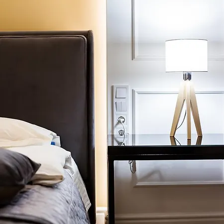 Apartment Royal Luxury On Tsehova 9 *