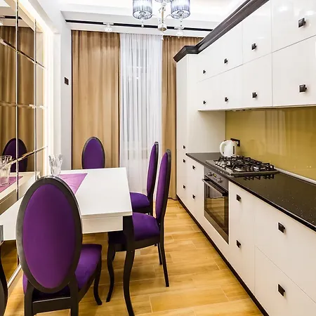 Apartamento Royal Luxury On Tsehova 9