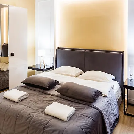 Royal Luxury On Tsehova 9 Apartament *