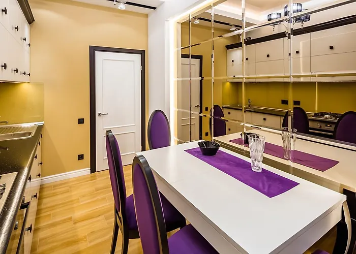 Apartament Royal Luxury On Tsehova 9 Lwów